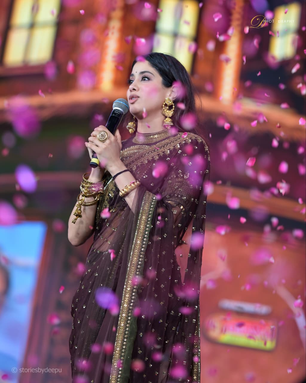 Urbanadaa's Celebrity-Inspired Designer Saree with Embroidered Corset Blouse